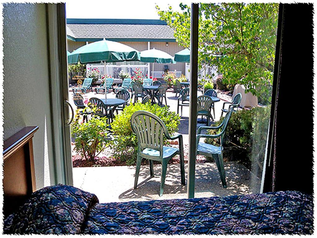 Windmill Inn Of Roseburg Rom bilde